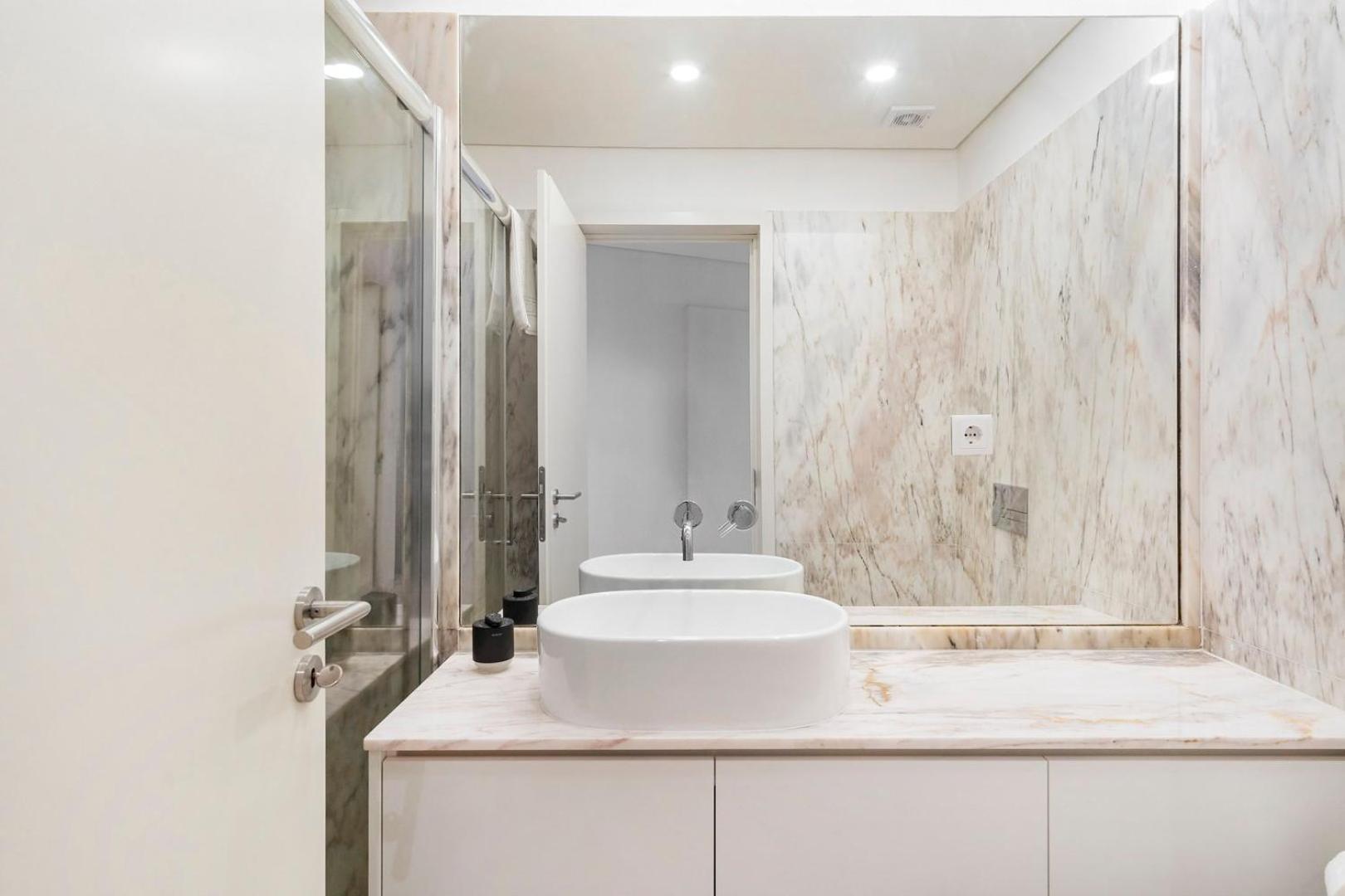 Guestready - Contemporary Getaway In * Porto